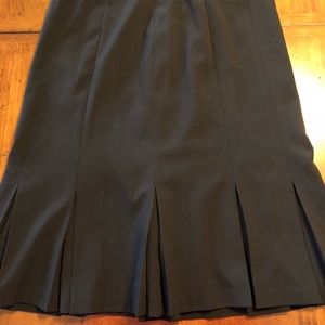 NWT New Direction s:10 black pleated pencil skirt